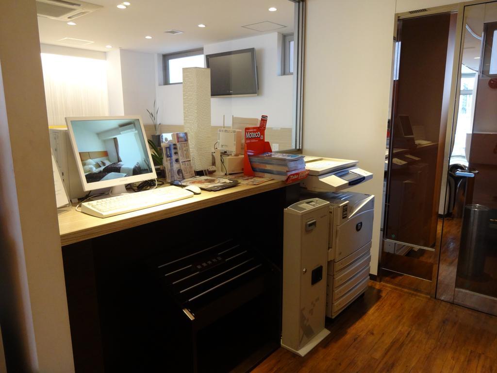Hotel 1-2-3 Takasaki Buitenkant foto