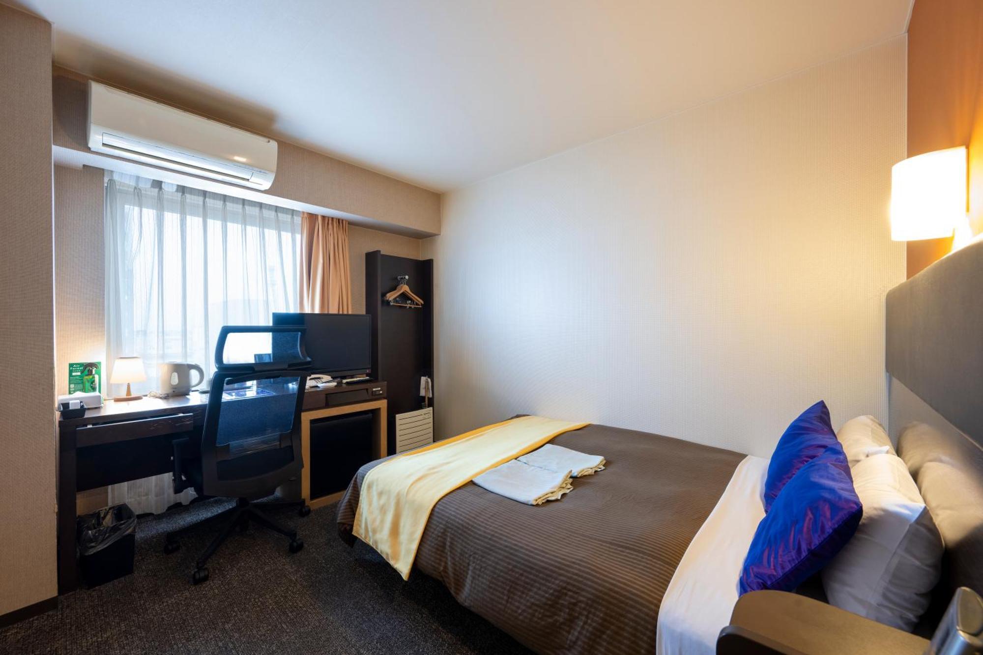 Hotel 1-2-3 Takasaki Buitenkant foto