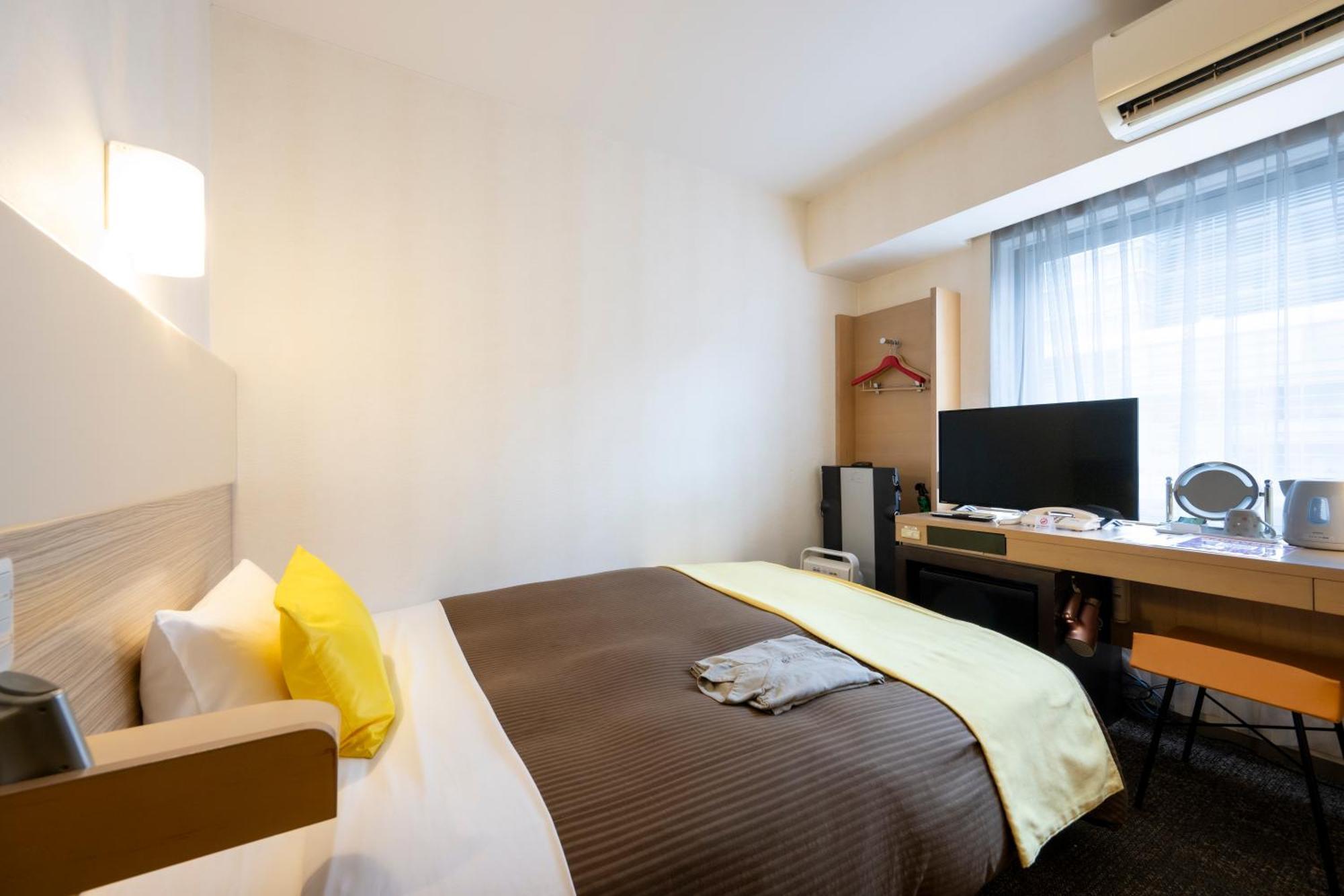 Hotel 1-2-3 Takasaki Buitenkant foto
